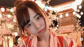 日本網紅「雛乃ぽぽ（雛乃波波）」（圖／翻攝自雛乃波波IG）