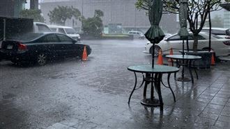 梅雨南北徘徊連炸4天！下到下禮拜