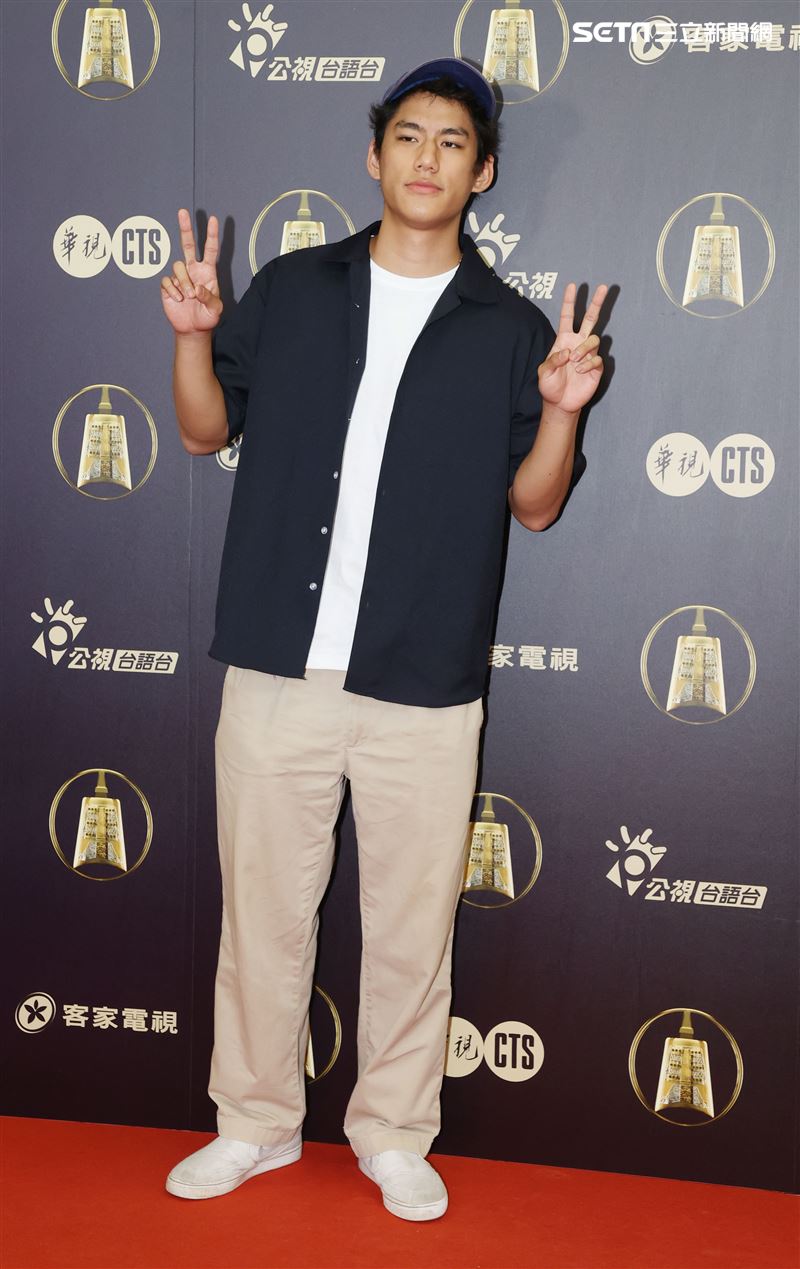 天橋上的魔術師演員朱軒洋、出席公視金鐘入圍茶會。（記者邱榮吉/攝影）