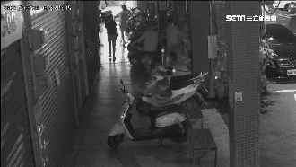 派出所前砸車　惡煞遭警大外割壓制