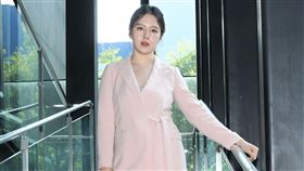 劉品言金鐘三立新聞網專訪。（記者邱榮吉/攝影）