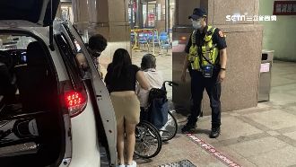 違規左轉被攔　駕駛曝真相警急幫開道