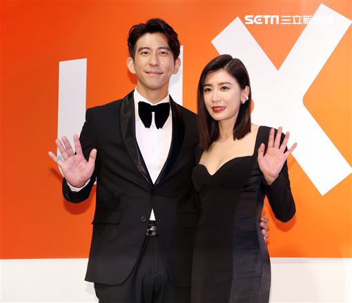 修杰楷賈靜雯夫妻同時出席房產活動