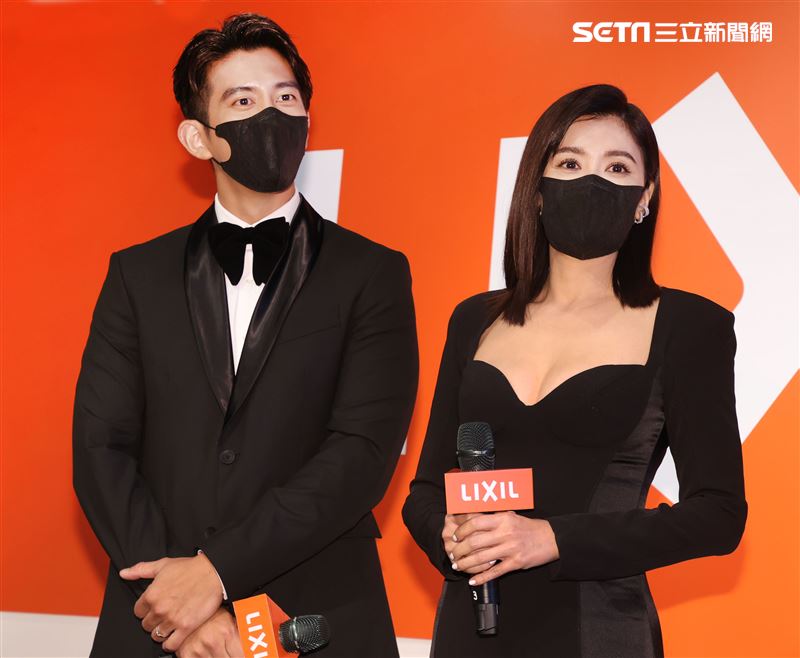 修杰楷、賈靜雯夫妻同時出席房產活動。（記者邱榮吉/攝影）