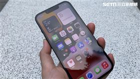 圖／記者谷庭攝,iphone13