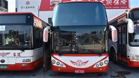 龍潭客運,屍體,排泄物,車門（圖／翻攝畫面）