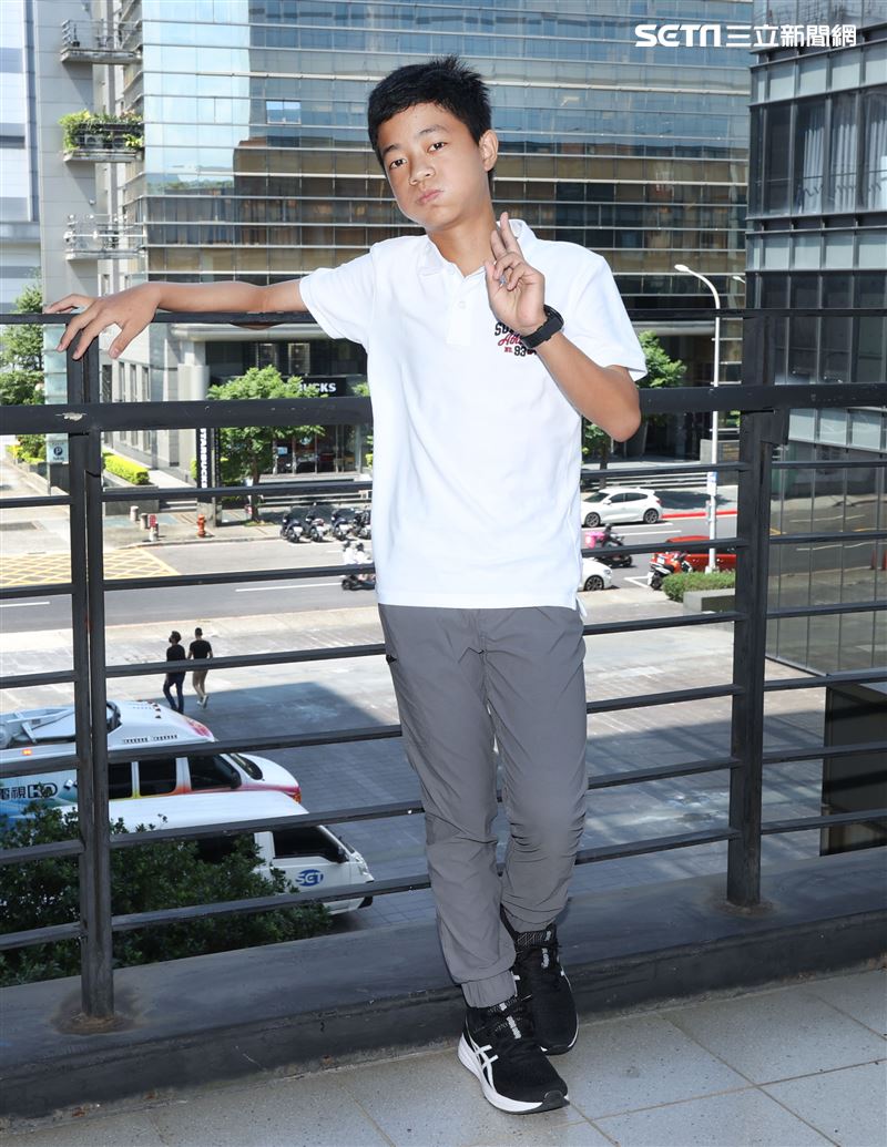 李奕樵金鐘三立新聞網專訪。（記者邱榮吉/攝影）