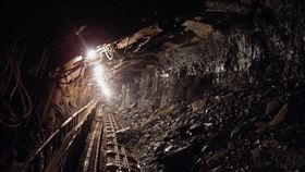 （圖／Pixabay）礦工,礦場,礦山