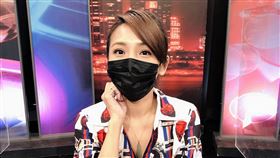 Amy今堅強上工，昨已到法院申請保護令。（圖／翻攝臉書）