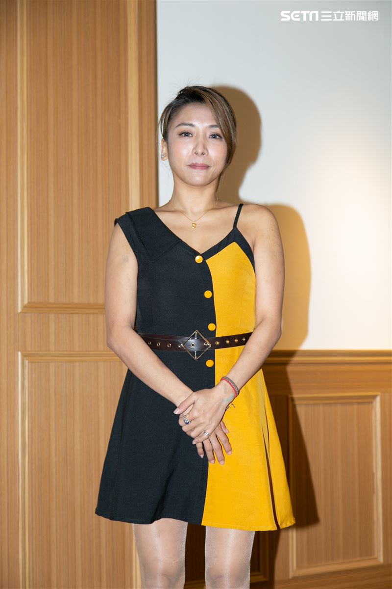 AMY被家暴後首露臉錄影。（圖／記者楊澍攝影）