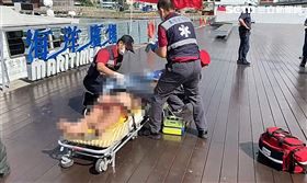 海洋廣場,墜海,無呼吸,基隆,翻攝畫面