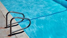 游泳池,泳池。（示意圖／翻攝自Unsplash）
