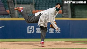 張震開球「進好球帶」超猛　球員嗨翻