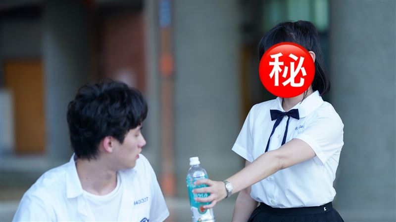 台版全智賢是她　穿高中制服電暈全網
