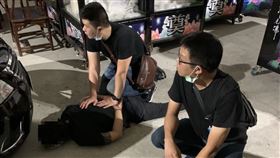 新北三重街頭擄人 翻攝畫面