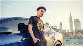 前電競選手Toyz今日涉嫌販毒遭警方逮捕。（圖／翻攝自Toyz IG）