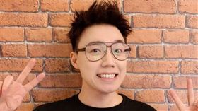 翟本喬批評TOYZ是中共同路人。（圖／翻攝自臉書）