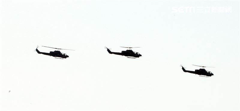 AH-1W眼鏡蛇攻擊直升機。（記者邱榮吉/攝影）