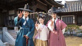 《紅天機》左至右：安孝燮、金裕貞、孔明。（圖／friDay影音提供）