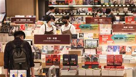 文化部規劃藝FUN券　盼振興藝文產業（1）文化部19日表示，配合振興五倍券，已積極規劃藝FUN券政策，期盼帶動加乘效益，擴大鼓勵民眾共同支持藝文產業。中央社記者鄭清元攝　110年8月19日