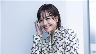 女星片場秘辛曝光！竟被禁止穿高跟鞋