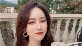 曾任亞洲小姐推廣大使的寫真辣模「Aikyo」鄭若青。（圖／翻攝自鄭若青IG）