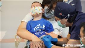 柯文哲今日赴聯醫仁愛院區出席「北市四價流感疫苗開打」記者會