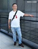 網紅肥大叔三立新聞網專訪。（記者邱榮吉/攝影）