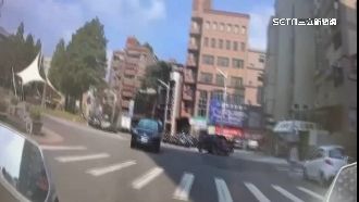 逆向被攔衝撞警車！越籍男狼狽遭逮