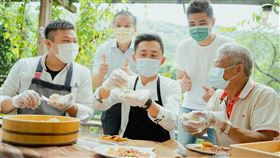 大新竹升格請益　林智堅前進柿餅農場：餡柿合作好柿匯花生