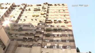 猛詭國宅月租3千8　藏槍躲警仍遭逮