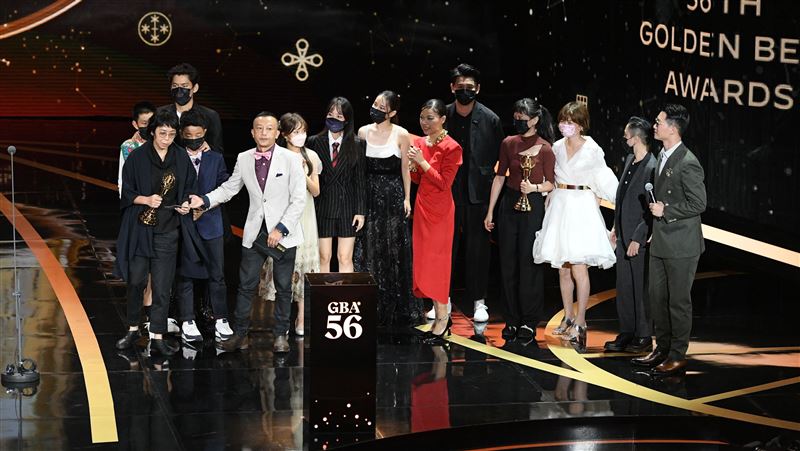 《天橋》奪金鐘6獎　導演講話有洋蔥