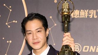 首闖金鐘就奪2獎　薛仕凌遭嗆憑什麼