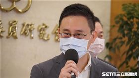 趙怡翔，王定宇，阮昭雄