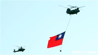 國慶空中預演　CH-47異常急返場