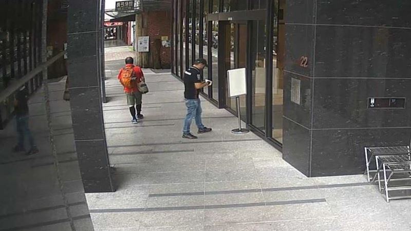 斗內百萬控遭騙愛　男竟假冒鴻海高層