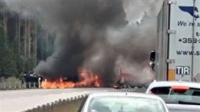 ▲維爾克斯離奇車禍現場。（圖／翻攝自瑞典警察總局推特）