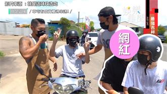 浩玖CP草屯賣便當　阿倉暖現身力挺