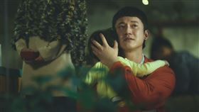 《我沒有談的那場戀愛》吳慷仁殺青痛哭：太苦了。（圖／華納提供）