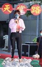 壯壯接受軍事考驗「天堂路」。（記者邱榮吉/攝影）