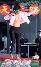 壯壯接受軍事考驗「天堂路」。（記者邱榮吉/攝影）