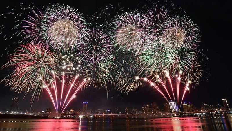 大稻埕七夕煙火　限3千人快預約抽籤