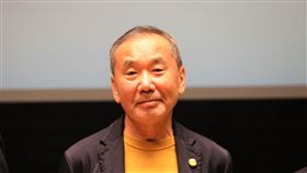 村上春樹圖書館10/1開幕  文學與文化交流空間作家村上春樹2018年宣佈將大部分收藏書籍、手稿、唱片等捐給母校早稻田大學，校方將舊校館改建成國際文學館（村上春樹圖書館），村上希望此館能成為新的文化發訊基地。中央社記者楊明珠東京攝  110年9月22日