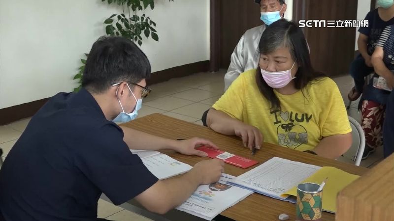 花蓮偏鄉無超商　警局協助發放五倍券
