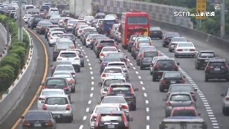 雪隧防塞車　高公局公布「龜速車牌」