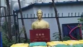 ▲劉銘傳在合肥家鄉的雕像。（圖／翻攝自抖音）