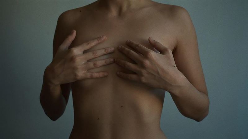 胸部大容易得乳癌？醫揭6大危險因子