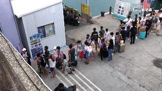 颱風干擾！小琉球遊客候船逾1小時
