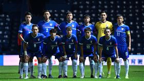 台灣男足0比3不敵印尼 無緣晉級亞洲盃資格賽台灣男足在亞洲盃資格賽附加賽首回合吞敗後，11日晚間再戰印尼，最終仍以0比3敗下陣來，無緣晉級下一輪亞洲盃資格賽。（中華足協提供）中央社記者黃巧雯傳真 110年10月12日