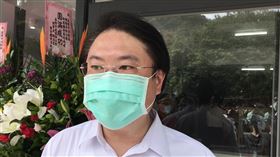 林右昌：基隆捷運效益高  可助台鐵提升東部運量基隆市長林右昌6日出席暖暖消防分隊新建廳落成典禮，接受媒體訪問表示，基隆捷運的成本效益比很高，對北北基3個城市有非常大助益，對於媒體報導，有專家提到可對台鐵東部幹線運量有幫助，這點是肯定的。中央社記者王朝鈺攝  110年10月6日